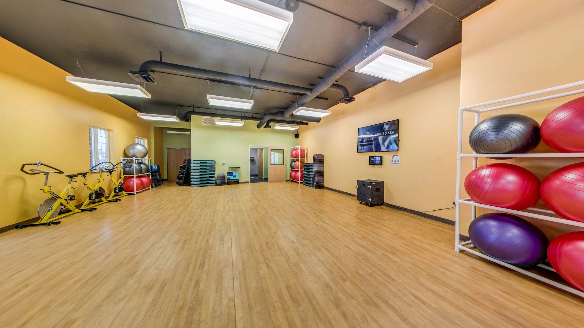 fbxwest-group-fitness-1-compressed